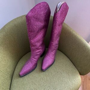 Pink Sparkling Cowgirl Boots, brand new—never worn.